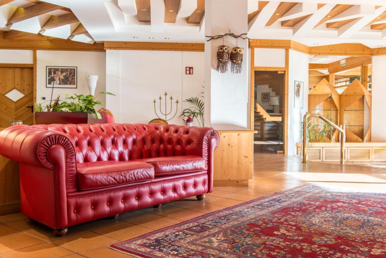 Hotel Tubris Campo Tures Bagian luar foto
