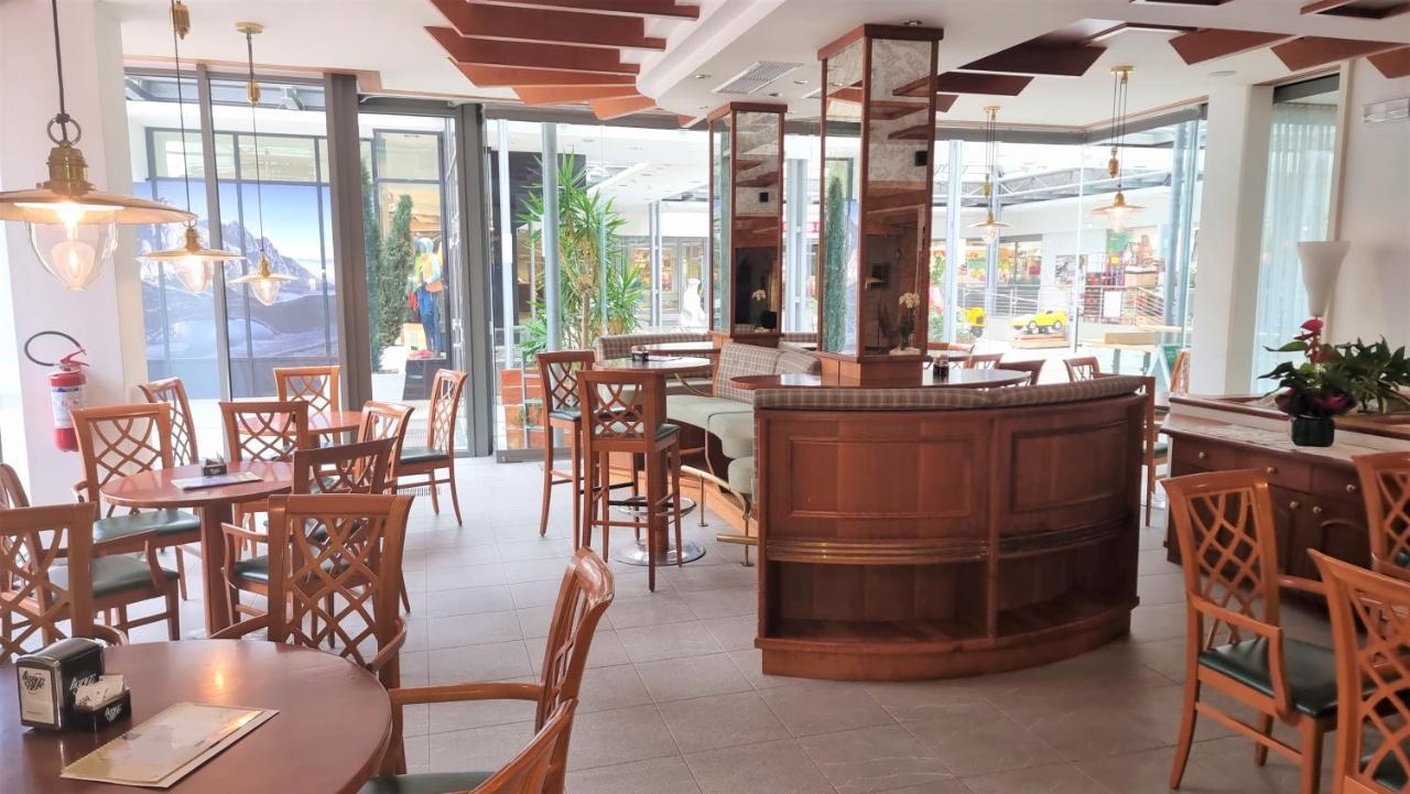 Hotel Tubris Campo Tures Bagian luar foto