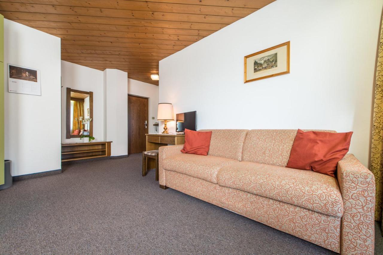 Hotel Tubris Campo Tures Bagian luar foto