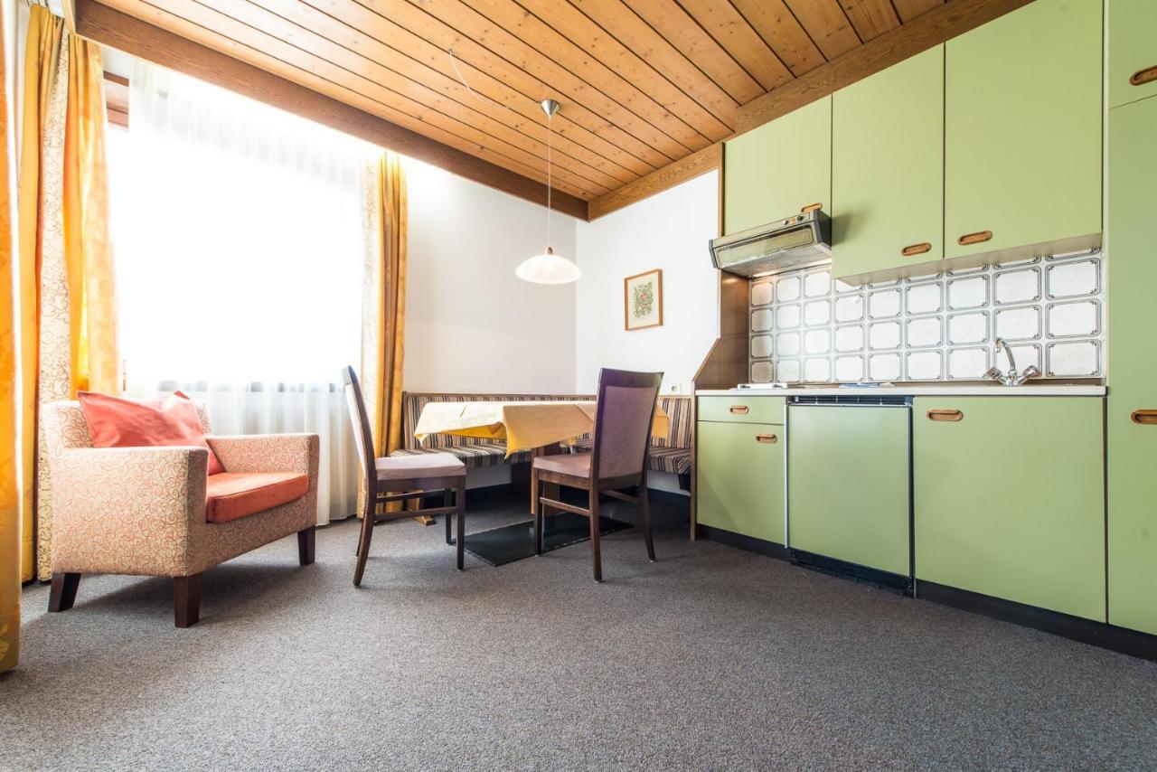 Hotel Tubris Campo Tures Bagian luar foto