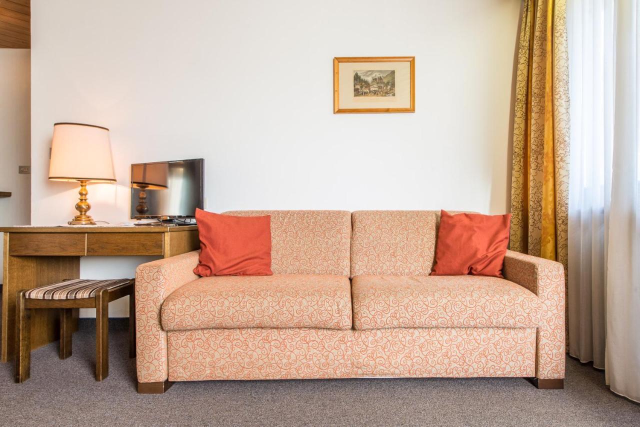 Hotel Tubris Campo Tures Bagian luar foto